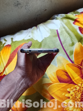 Samsung galaxy S10+
